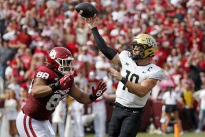Knights confident with QB John Rhys Plumlee back in the lineup